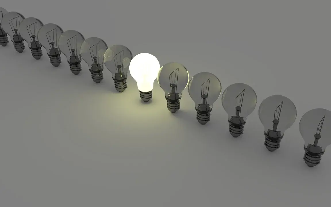 Testy energeticky účinných žiaroviek a svietidiel
