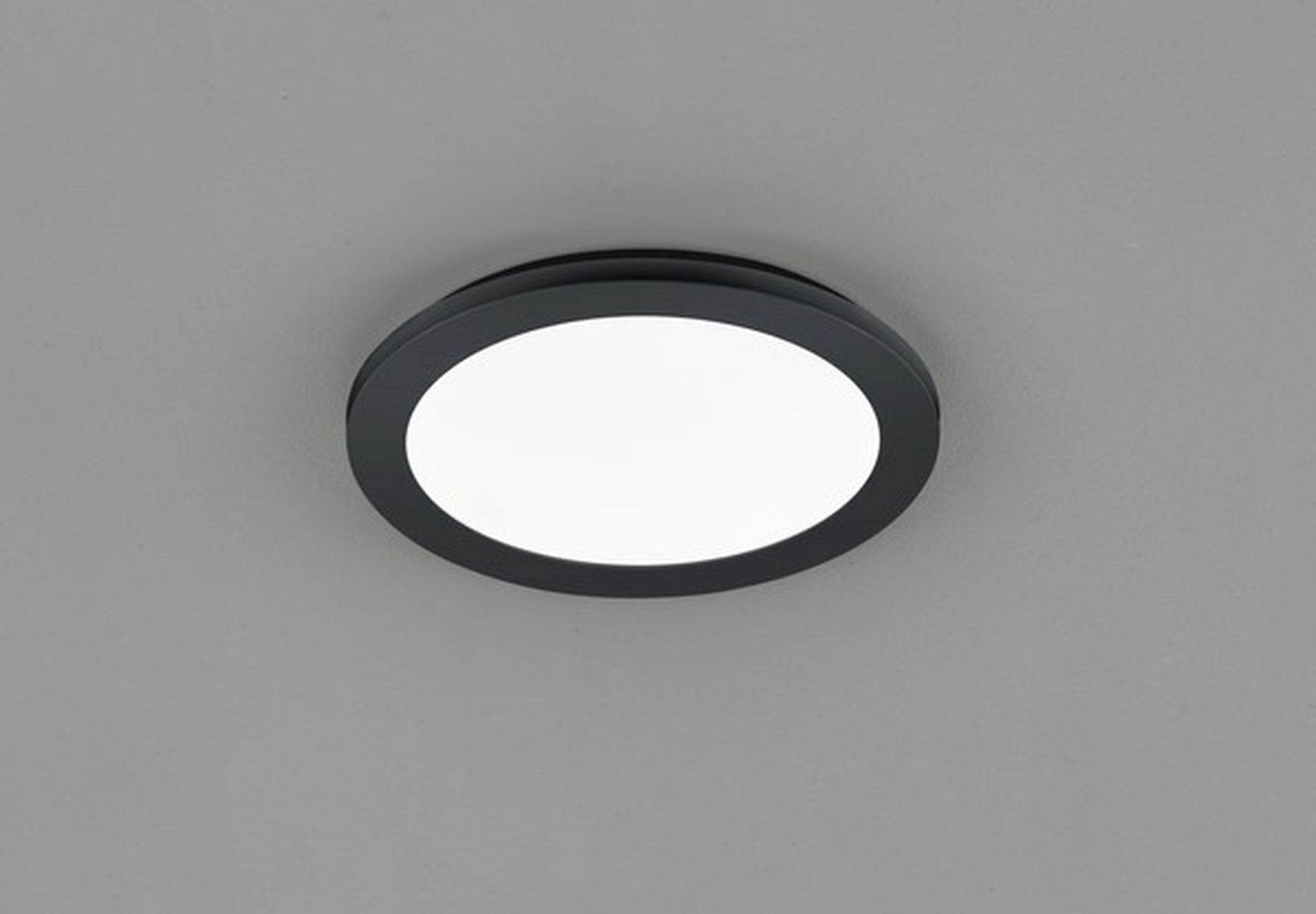 TRIO-CAMILLUS-R62921532-TRIR62921532